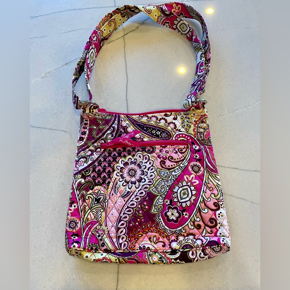 Vera Bradley New Purse - Very Berry Paisley